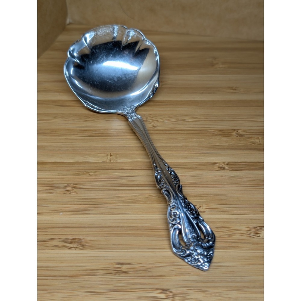 Oneida Community Artistry Silverplate Gravy Sauce Ladle Serving Flatware 1965